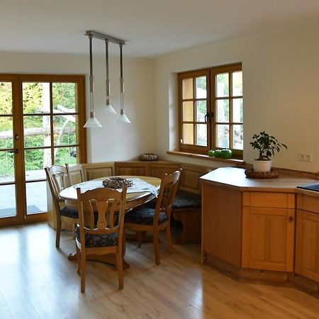 Haus Alpenrose Zum Vic Apartment Вермелскирхен Екстериор снимка